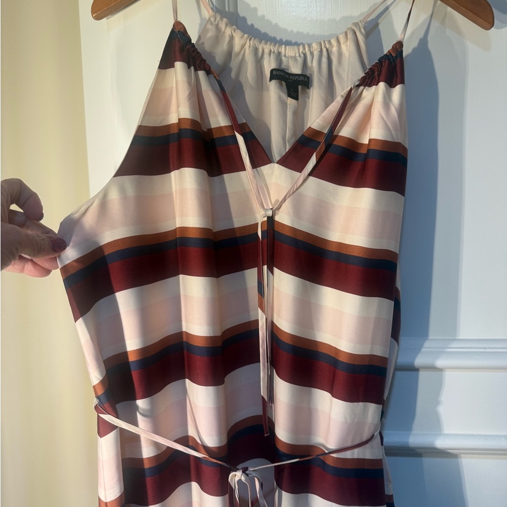 Banana Republic Elegant silk striped dress